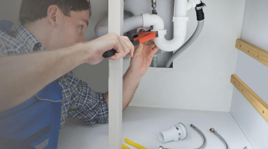 Local expert plumbing services in Peralta, NM